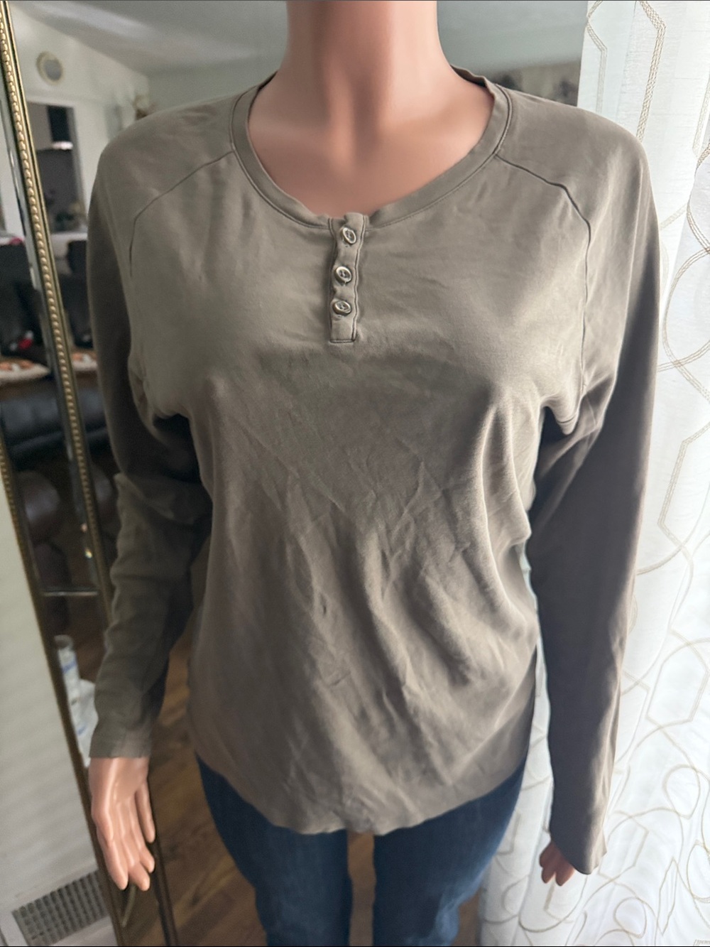 Alphalete Olive Green Long Sleeve Henley